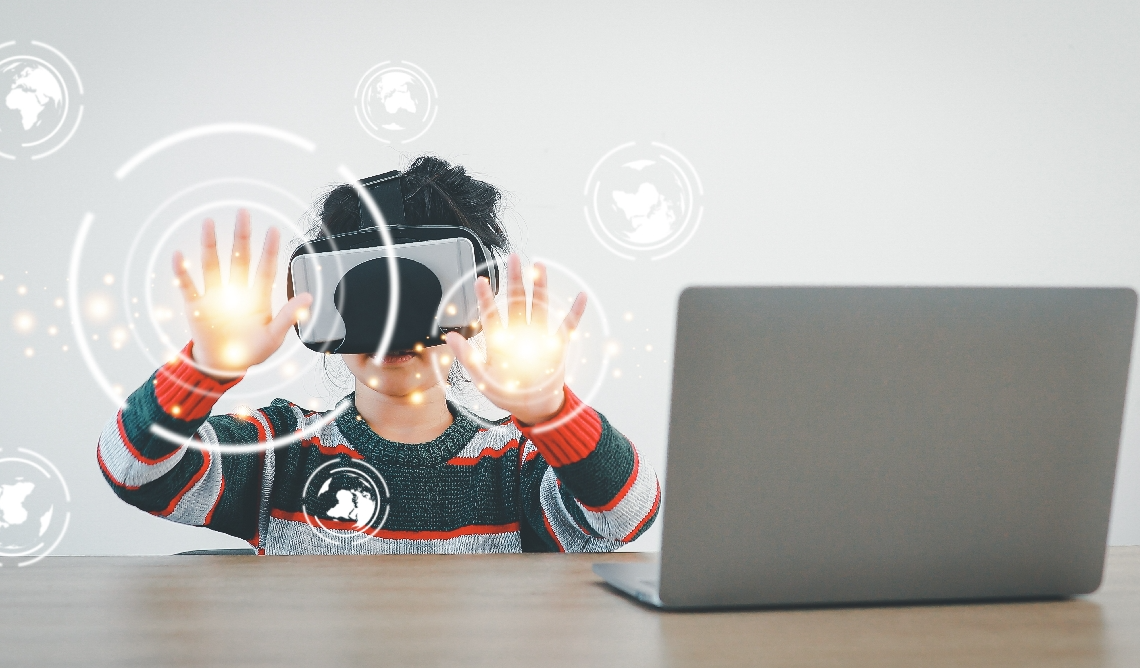 A fost deschisă prima școală în care se predă în realitatea virtuală. Cum ar putea Metavers să revoluționeze educația