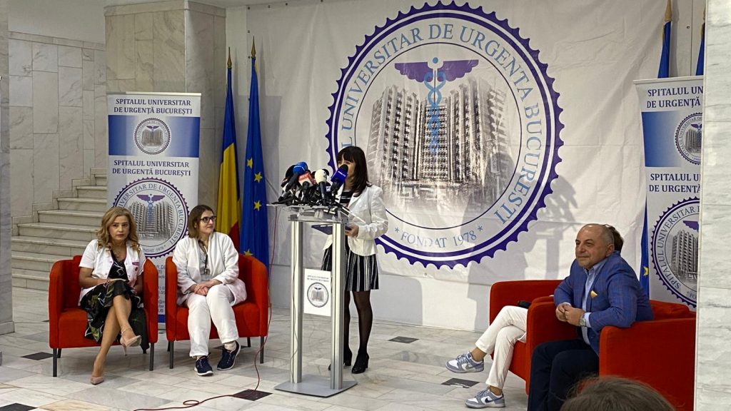 Peste 95% dintre cazurile de cancer de col uterin sunt cauzate de infectia cu virusul papiloma uman (HPV). Cancerul de col uterin este o afectiune care poate fi prevenita prin vaccinare si screening si poate fi vindecata daca este depistata la timp si tratata corespunzator.