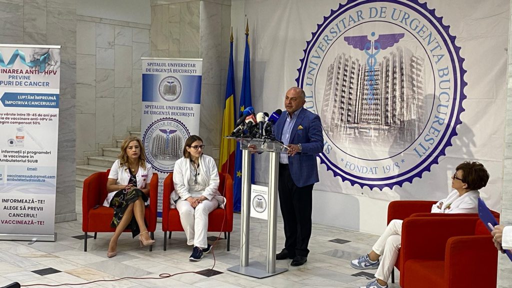Peste 95% dintre cazurile de cancer de col uterin sunt cauzate de infectia cu virusul papiloma uman (HPV). Cancerul de col uterin este o afectiune care poate fi prevenita prin vaccinare si screening si poate fi vindecata daca este depistata la timp si tratata corespunzator.