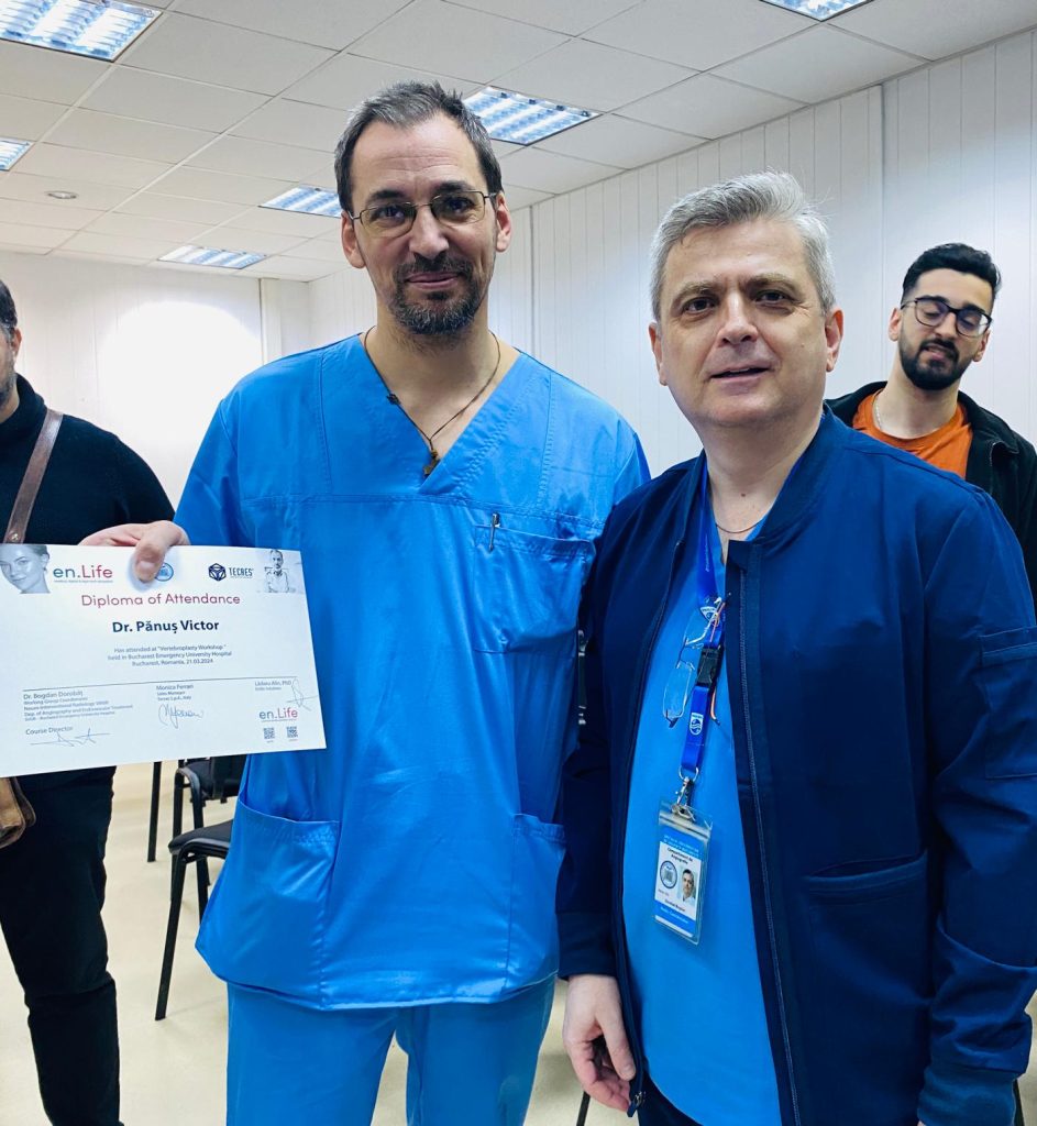 In data de 21.03.2024 a avut loc Workshopul de Vertebroplastie (Editia II), la Spitalul Universitar de Urgenta Bucuresti ( SUUB) in Amfiteatrul Mic. Evenimentul a fost organizat sub auspiciile Managementului Spitalului, Prof. Dr. Catalin Cirstoiu si sub directa coordonare si intregul suport al Sectiei de Angiografie si Radiologie Interventionala, Sef Sectie Dr. Bogdan Dorobat.