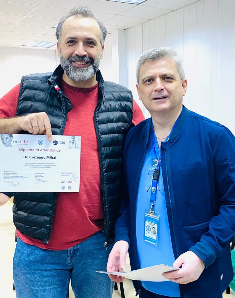 In data de 21.03.2024 a avut loc Workshopul de Vertebroplastie (Editia II), la Spitalul Universitar de Urgenta Bucuresti ( SUUB) in Amfiteatrul Mic. Evenimentul a fost organizat sub auspiciile Managementului Spitalului, Prof. Dr. Catalin Cirstoiu si sub directa coordonare si intregul suport al Sectiei de Angiografie si Radiologie Interventionala, Sef Sectie Dr. Bogdan Dorobat.