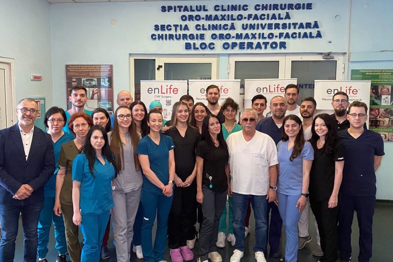 Excelenta in formare medicala aplicata: Workshop EnLife Solutions de osteosinteza BMF pentru medici rezidenti