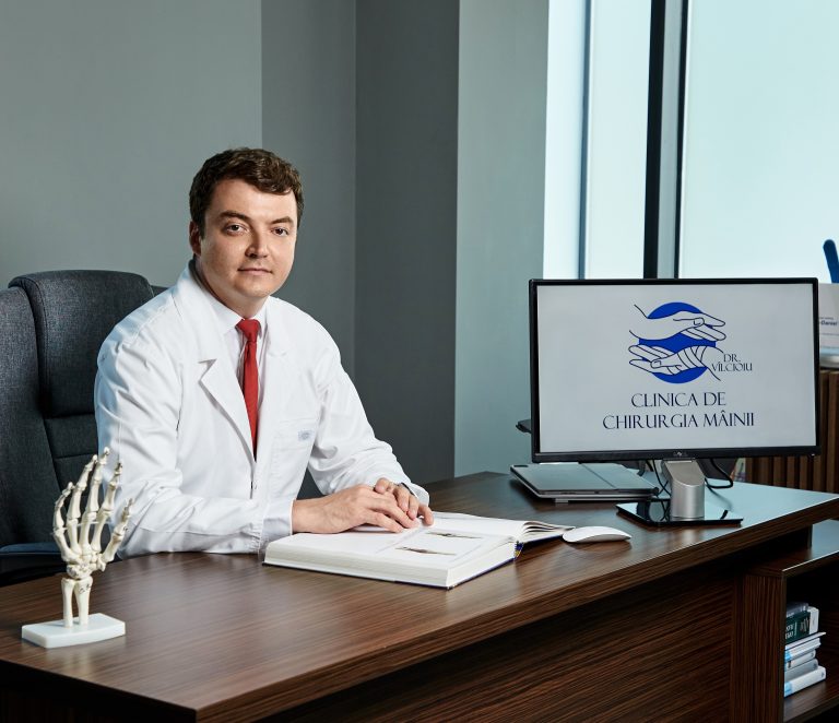 enLife News Interview – Dr. Daniel Vilcioiu, specialist in Orthopedics and Traumatology, super-specialized in Hand Surgery